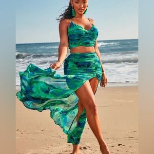 Beachy Nights Maxi Skirt Set - Green/Combo - Fashion Nova size large